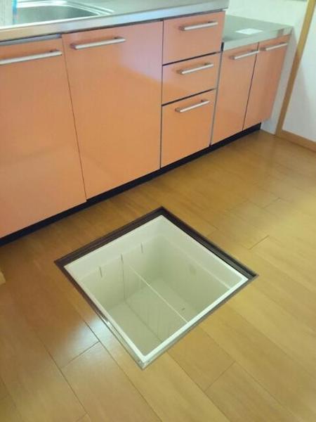 レジデンス阿賀崎