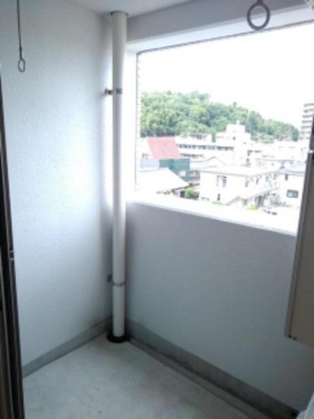 ミライア
