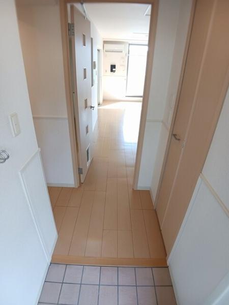 アーレア　アレス