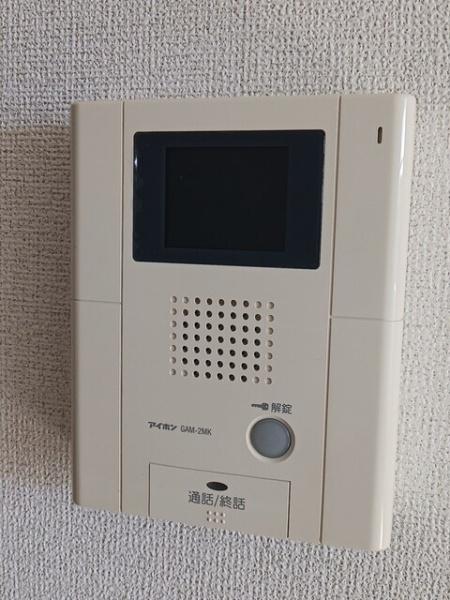 アーレア　アレス