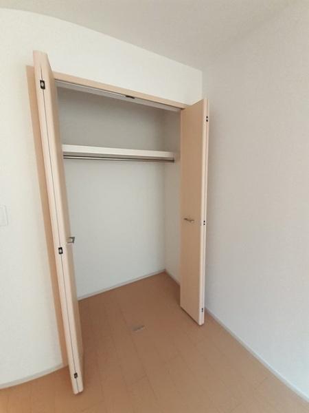 ヌウボー　ブローテ