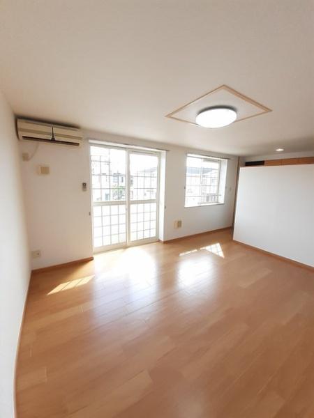 ＰＲＩＮＣＥ　ＣＯＵＲＴ　Ａ