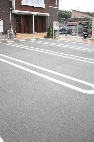 イーストメゾン　２