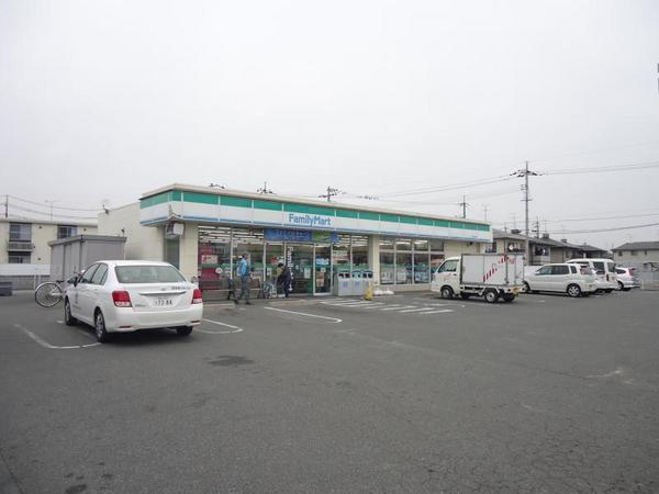 グリーン コテージ(ファミリーマート岡山庭瀬店)