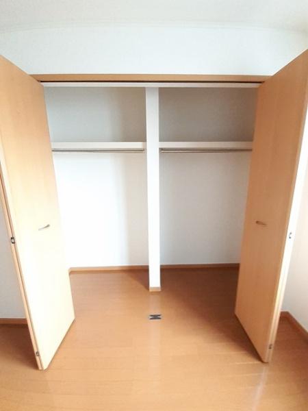 サン　グレイスＢ