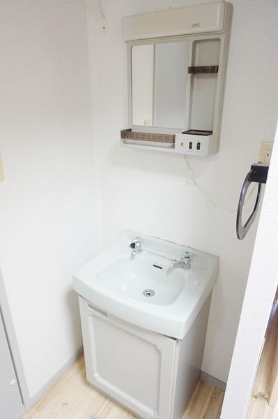 ビッグウェイ中庄　Ｃ