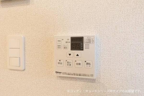 ＣＲＯＷＤ真備２