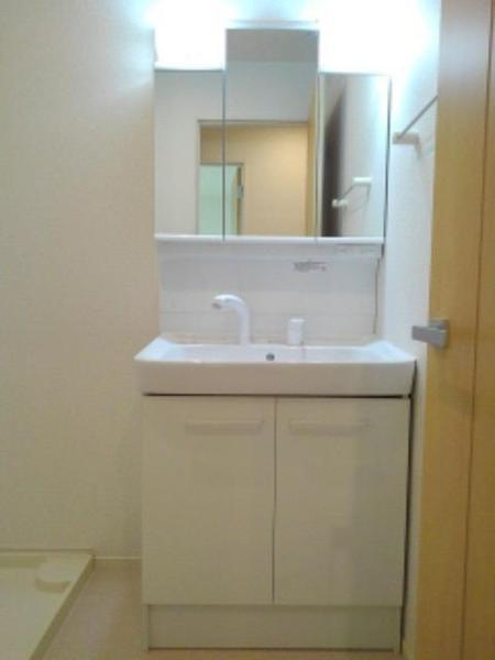 ＣＲＯＷＤ真備２