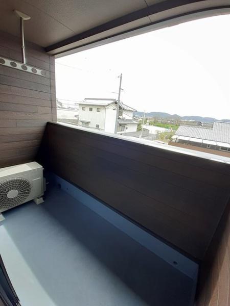 パレス・エフ