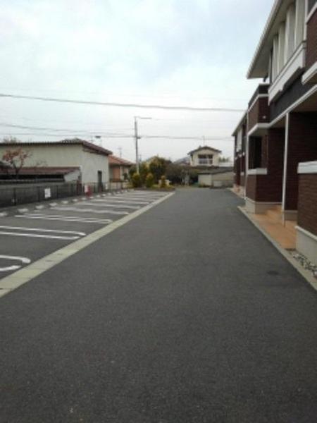 フローレスタタウンＢ