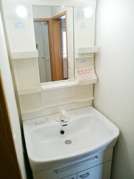 倉敷市西阿知町のアパート