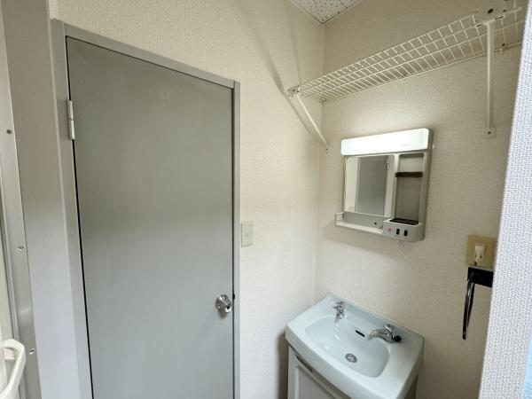ビッグウェイ中庄　Ｂ