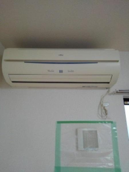 レーベン中畝３　Ａ