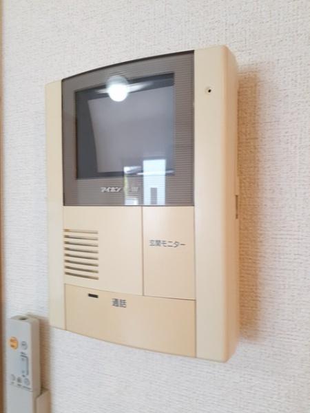 レーベン中畝３　Ａ