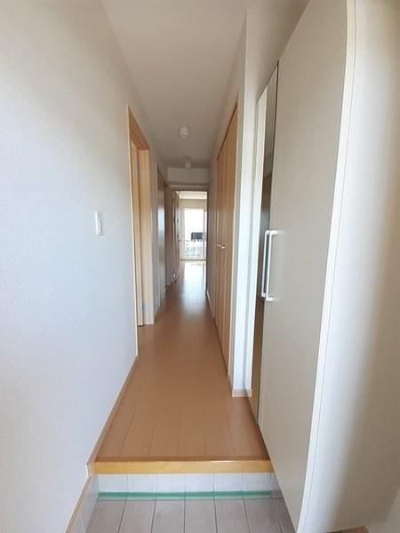 ヴィラージュ弐番館