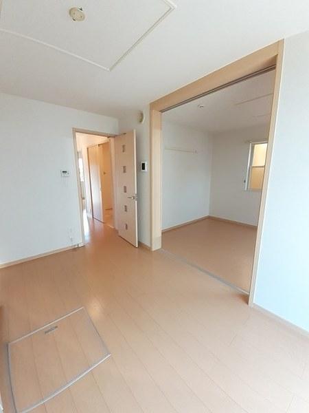 ヴィラージュ弐番館