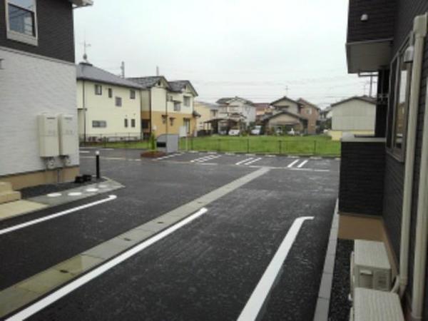 パイシーズ片島１