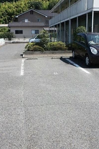 グリーンコートＢ