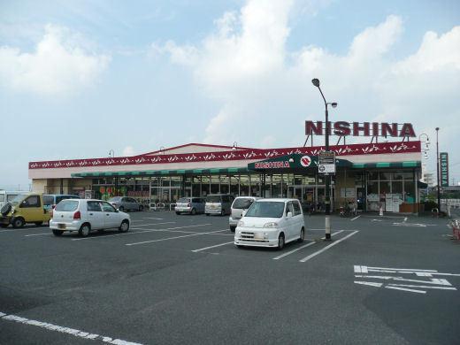 ヴィラ・ボナール(ニシナフードバスケット連島南店)