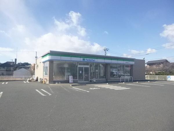 メゾン・ソレイユA(ファミリーマート倉敷玉島乙島店)