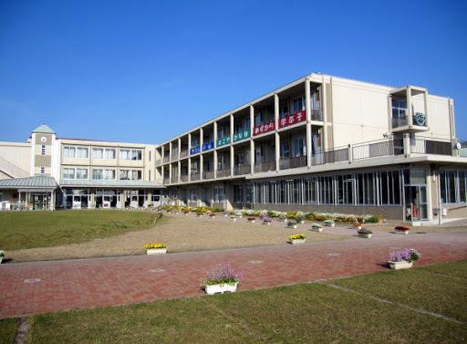 サニーヒルズ(浅口市立六条院小学校)