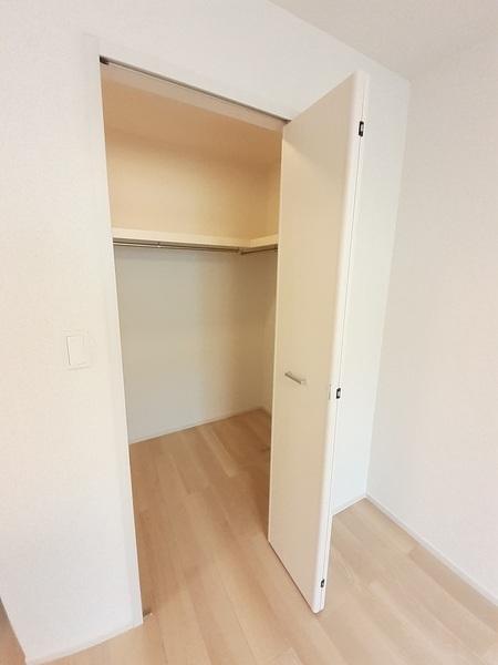 ニュー・エンブレムＢ