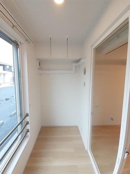 ニュー・エンブレムＢ