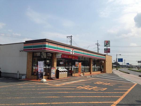 アニューブローテA棟(セブンイレブン倉敷玉島インター店)
