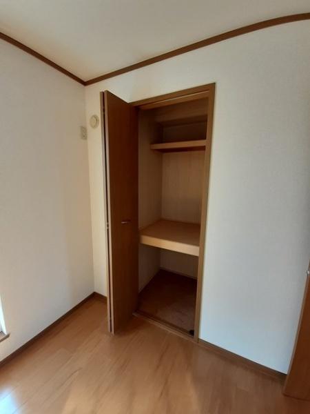 ミドルロ-ドA(収納)