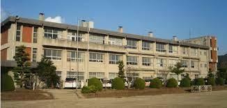 ヴィラ エイジ(笠岡市立笠岡東中学校)