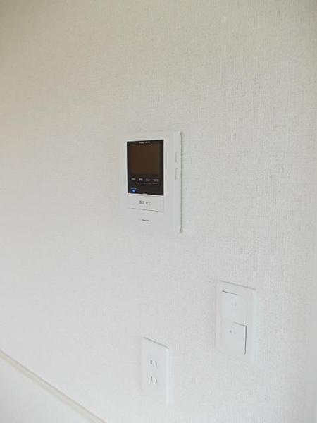 フローレス