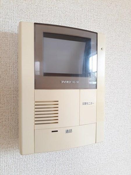 スクエア・レジデンスＤ
