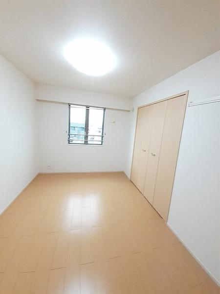 シャルマン　ドミール