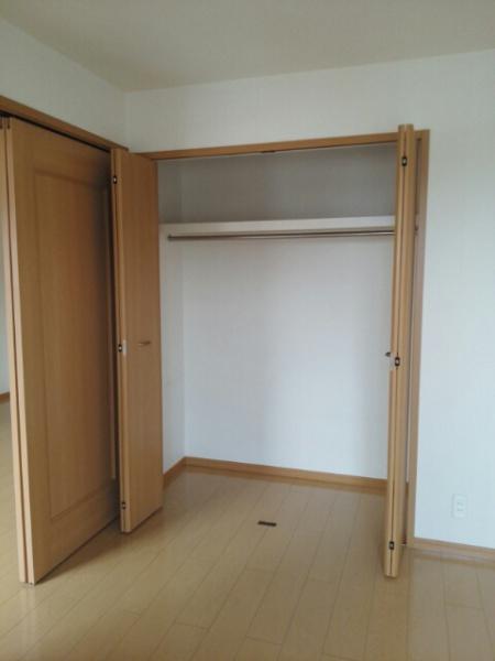 グローリアＢ