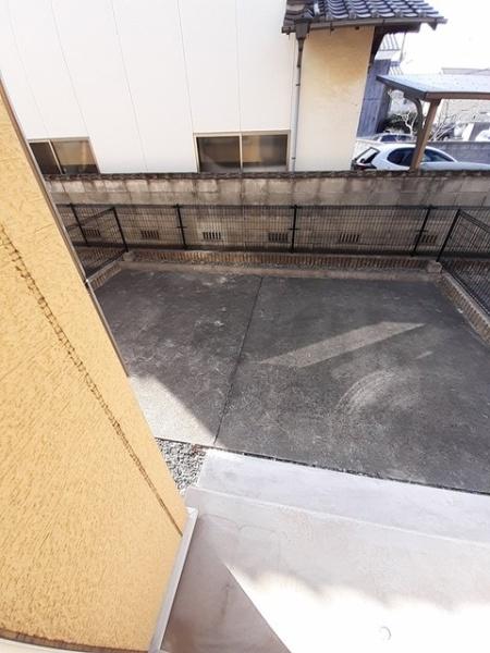 ヴィラージュ弐番館