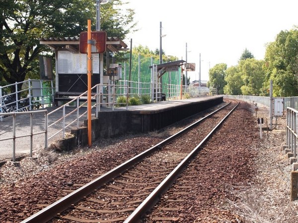トリフォリア(球場前駅(水島臨海鉄道水島本線))