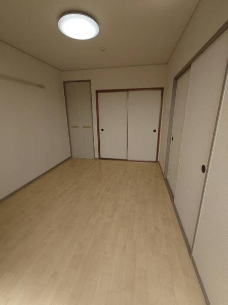 ミルトニア富久