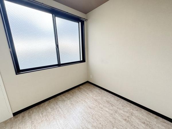 SUBURB　TERRACE　黒崎新町