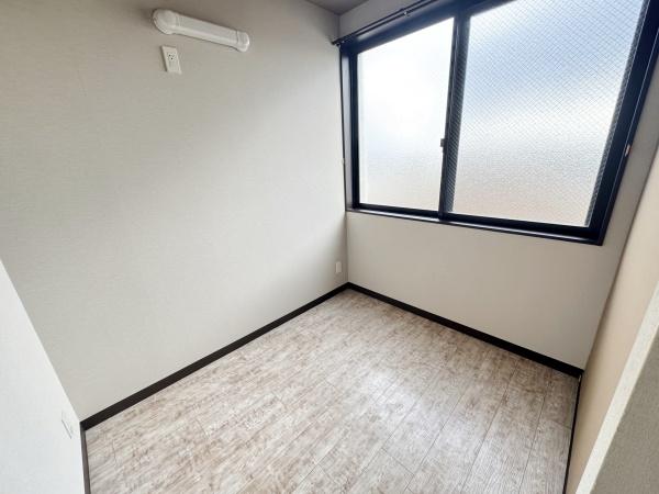 SUBURB　TERRACE　黒崎新町