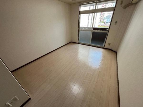 ノーブルパレス