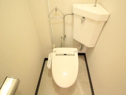 サンライフ粒江