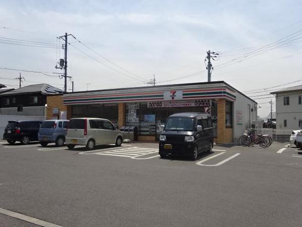 プレイン・パインA(セブンイレブン倉敷西阿知東店)