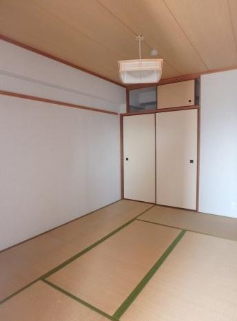 亀山ビル100