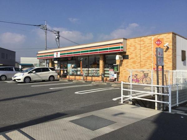 ルナ・アルカディア参番館(セブンイレブン倉敷西阿知町店)