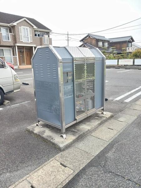 エクレセンス