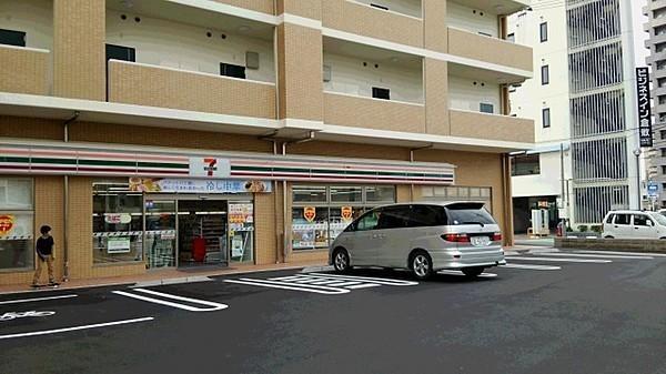 JRBハイツ倉敷駅前(セブンイレブン倉敷幸町店)