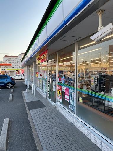 ブランシェ B棟(ファミリーマート倉敷中島松之内店)