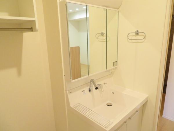 HOPELODGE　J