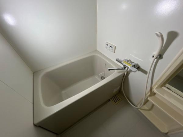カーサ愛2番館