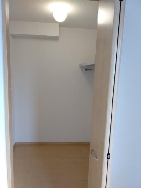 アシュランス　B棟